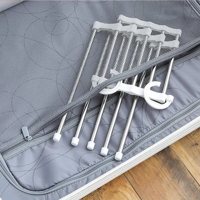 Cintre pratique et fonctionnel